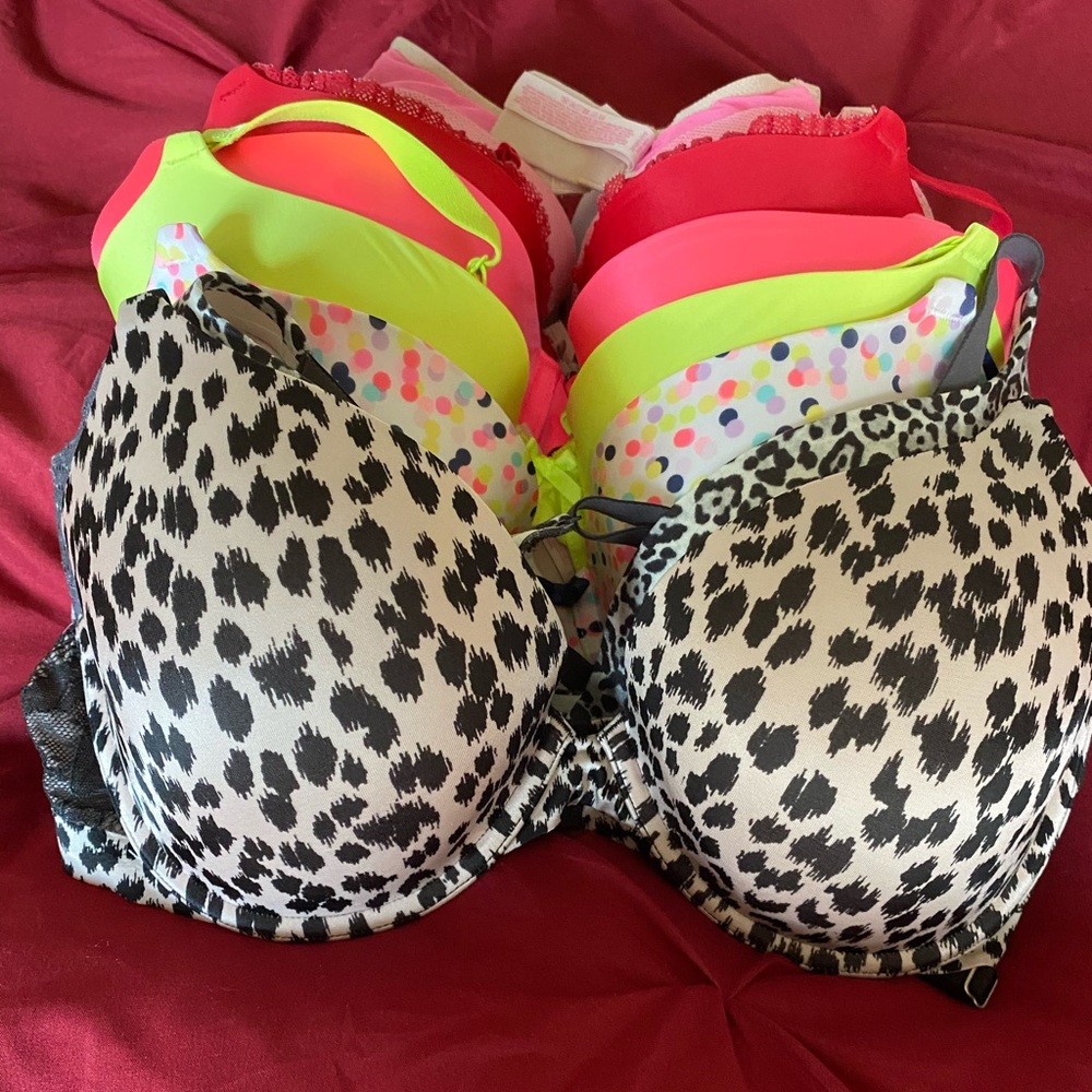 Lot of 8 Victoria Secret (VS) Bras size 36D